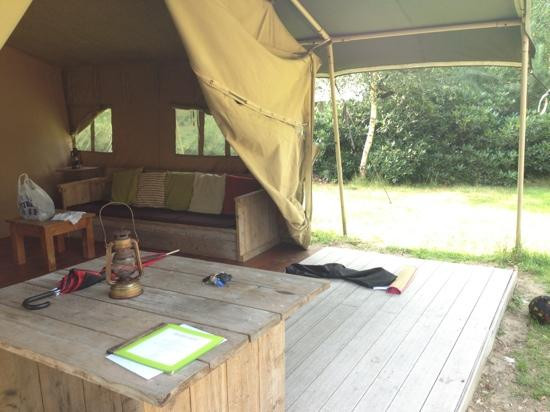 Outdoors Holten