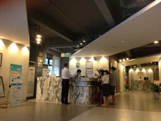 凯里亚德酒店(上海大宁国际广场店)主图