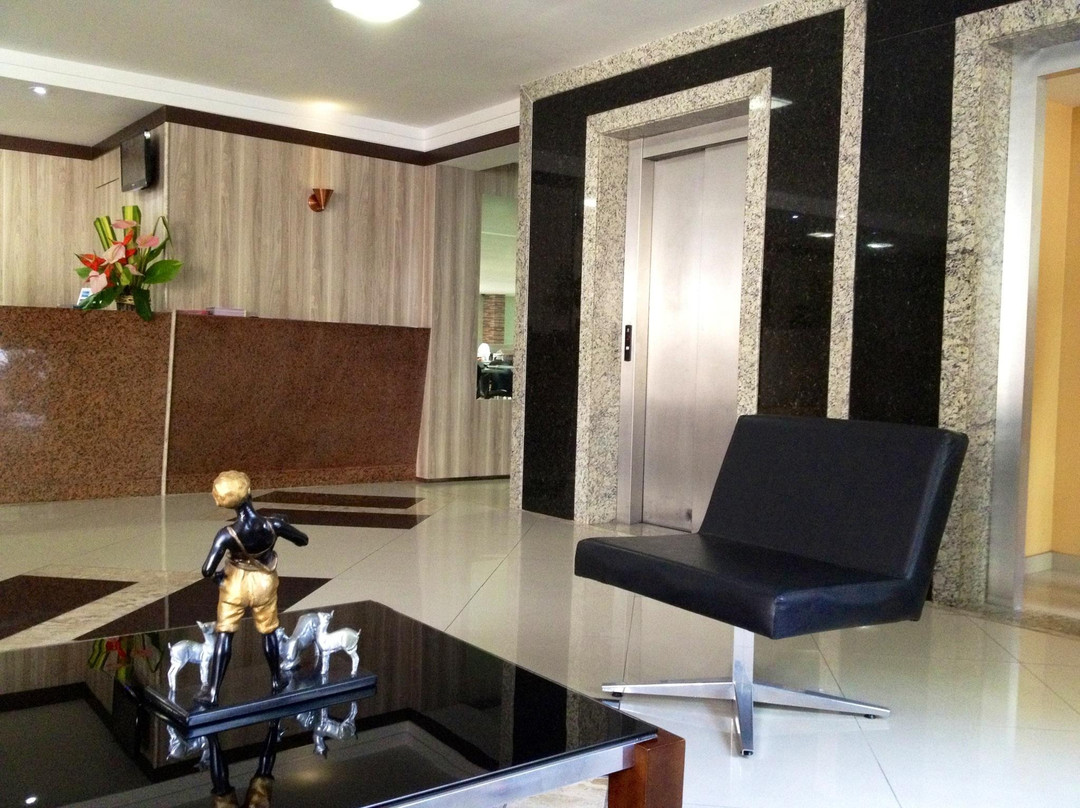 Maysa Plaza Hotel主图