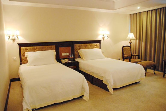 佛山三水狮皇花圆酒店主图