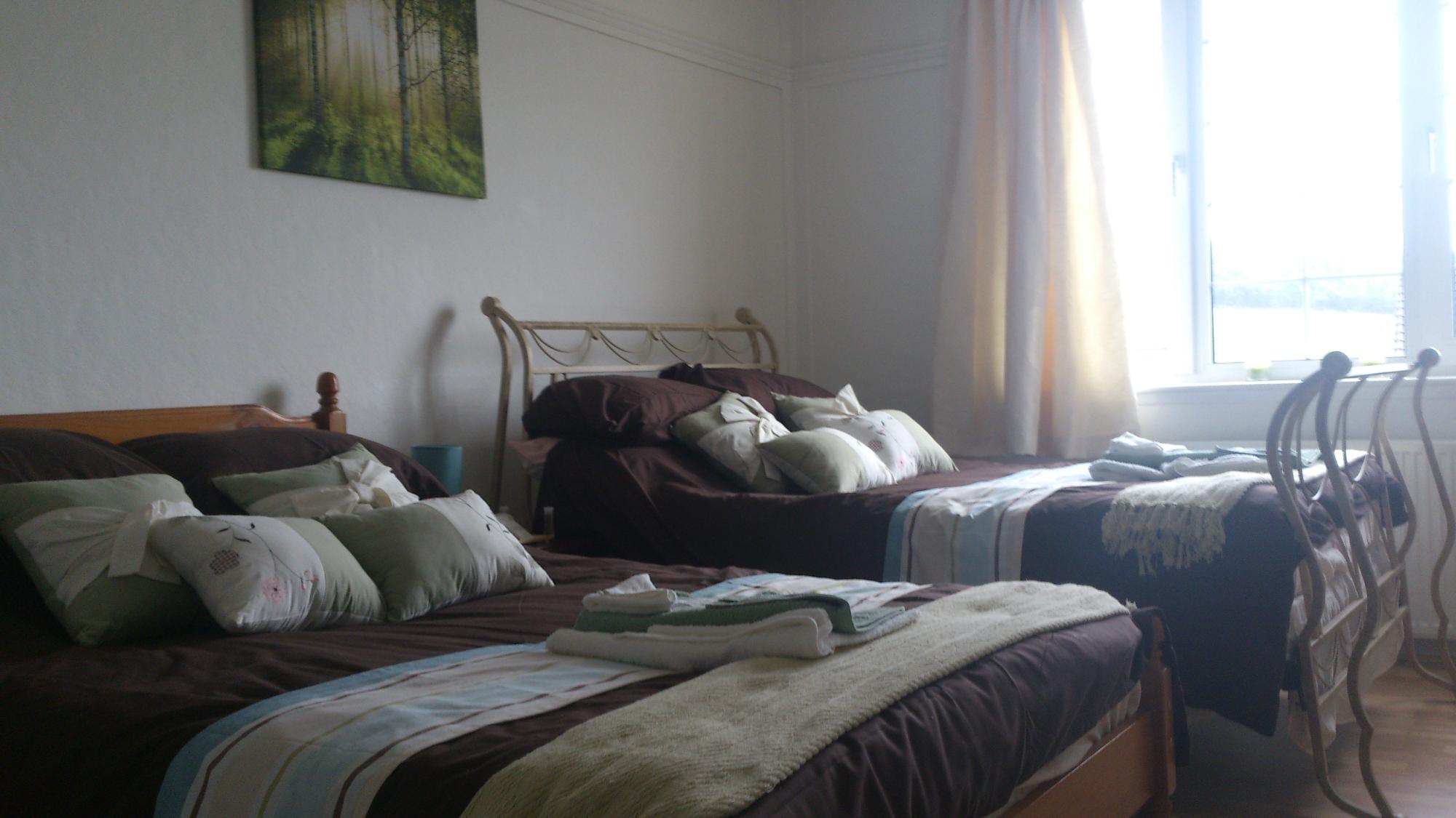 Tiverton House-官方