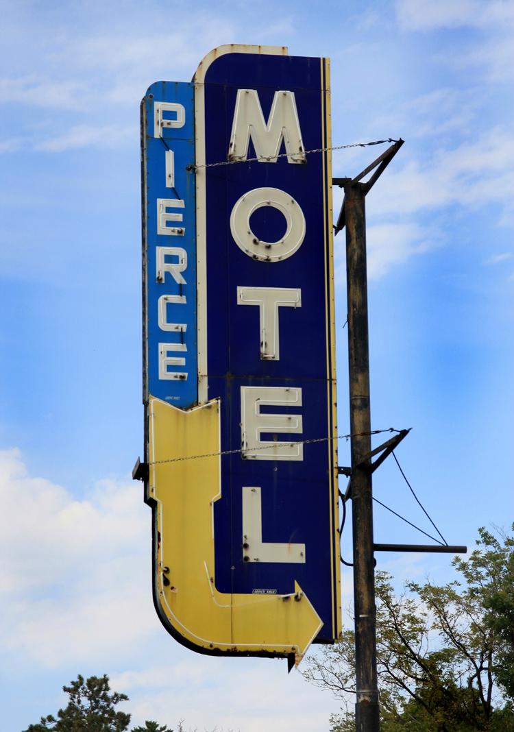 Pierce Motel-浴室