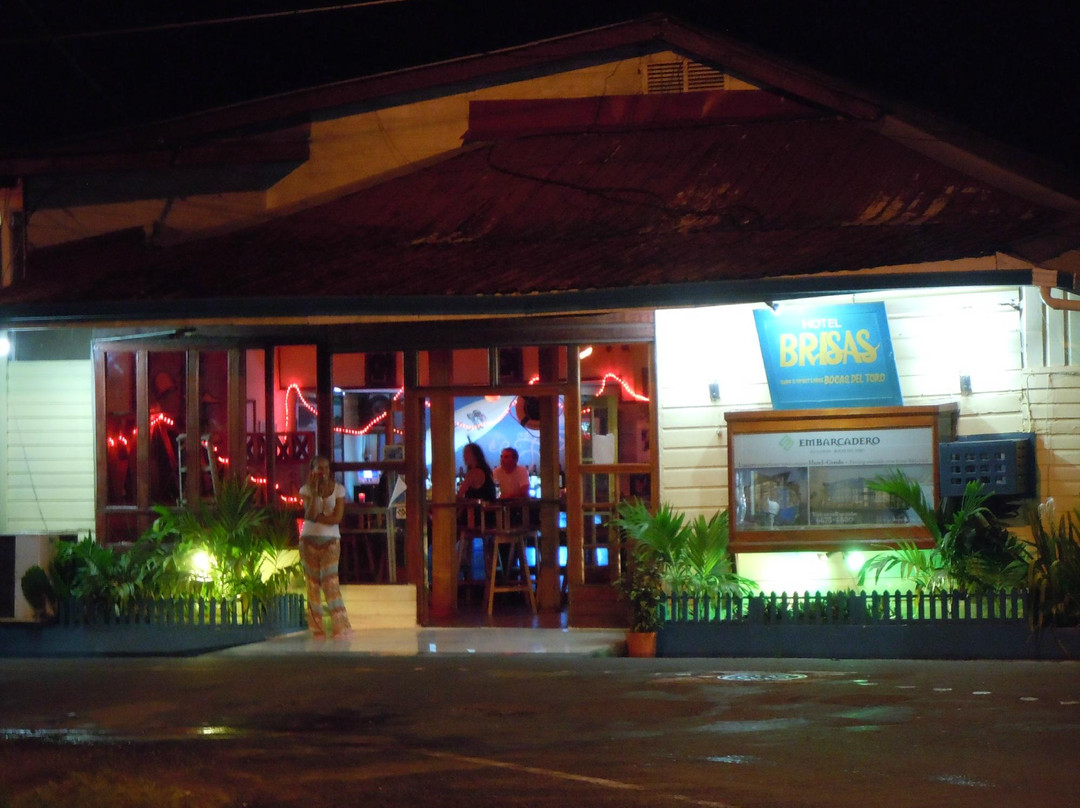 Hotel Las Brisas主图