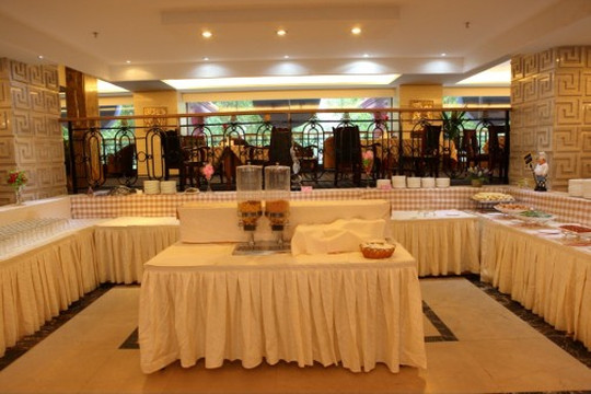 贵阳西湖花园大酒店主图