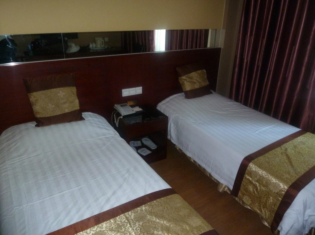 如家派柏·云酒店(吐鲁番老城西路新拓购物商城店)主图