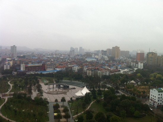 义乌大酒店主图