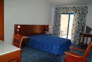 Costa Blu Hotel & Suites主图