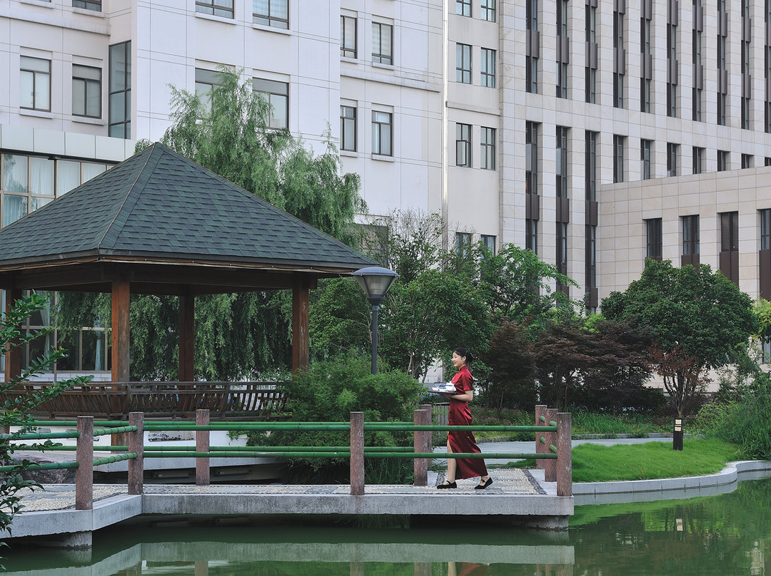 海宁海洲大饭店主图