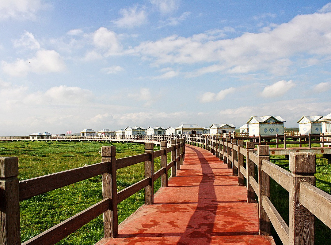 金银滩藏家风情苑主图