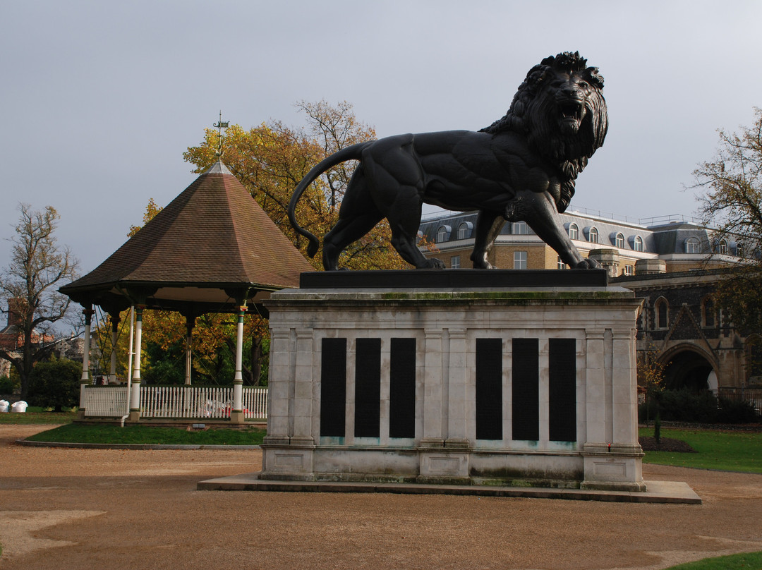 Forbury Gardens-雷丁必去景点