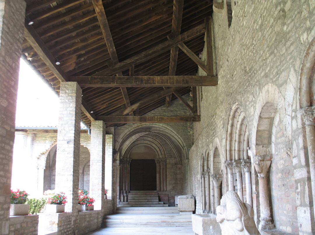 Saint-Philibert de Tournus景点图片