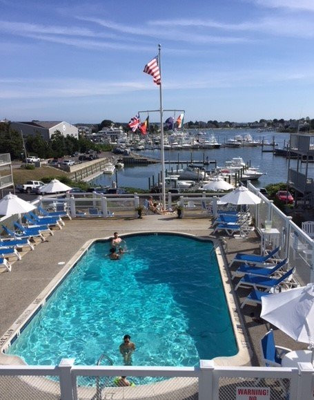 独特海滨安佳酒店主图