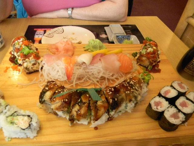 Sumo Sushi Boat