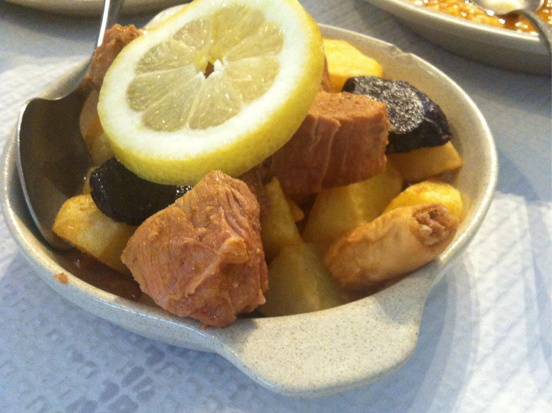 Resultados Com Charme主图