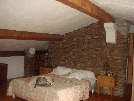 Le Longo Mai