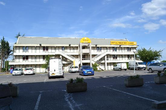 Enzo Hotel - Goussainville