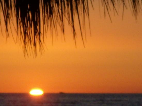Playa de los Muertos景点图片