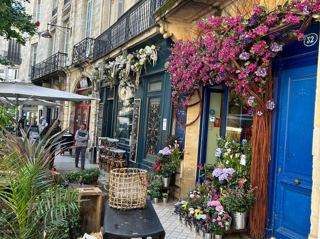 Aquitaine Travel Guide景点图片
