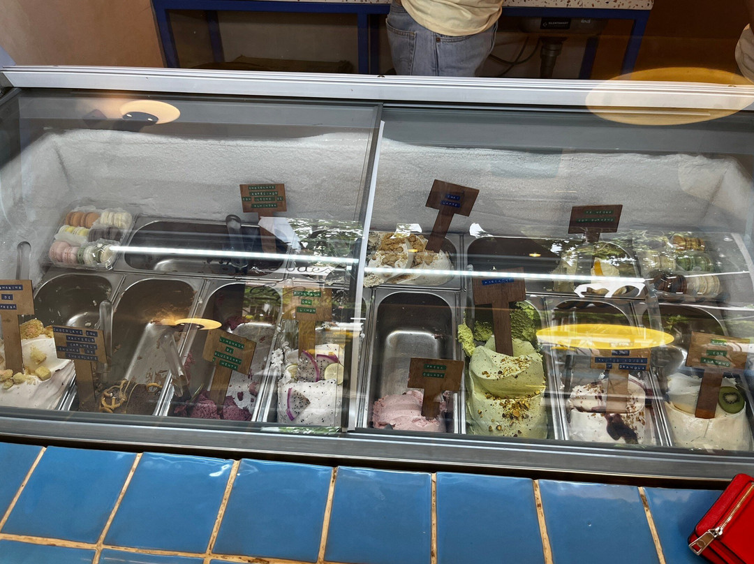 Fiorellla Gelato & Sorbete