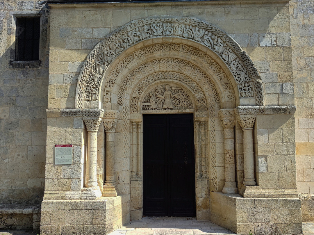 Église Saint-Pierre de La Lande-de-Fronsac-La Lande-de-Fronsac必去景点