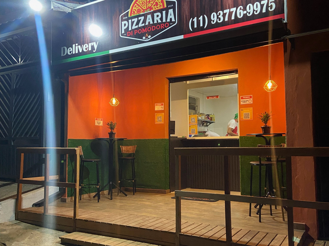 Pizzaria Di Pomodoro