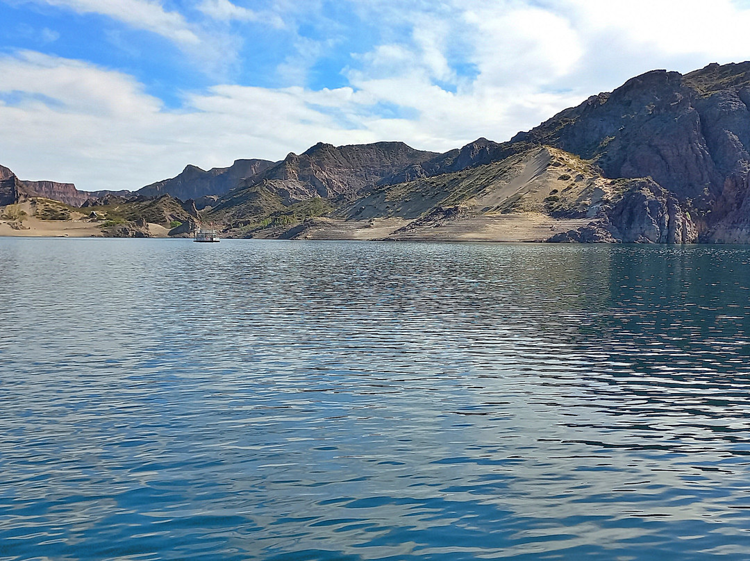 Dique Valle Grande-圣拉斐尔必去景点