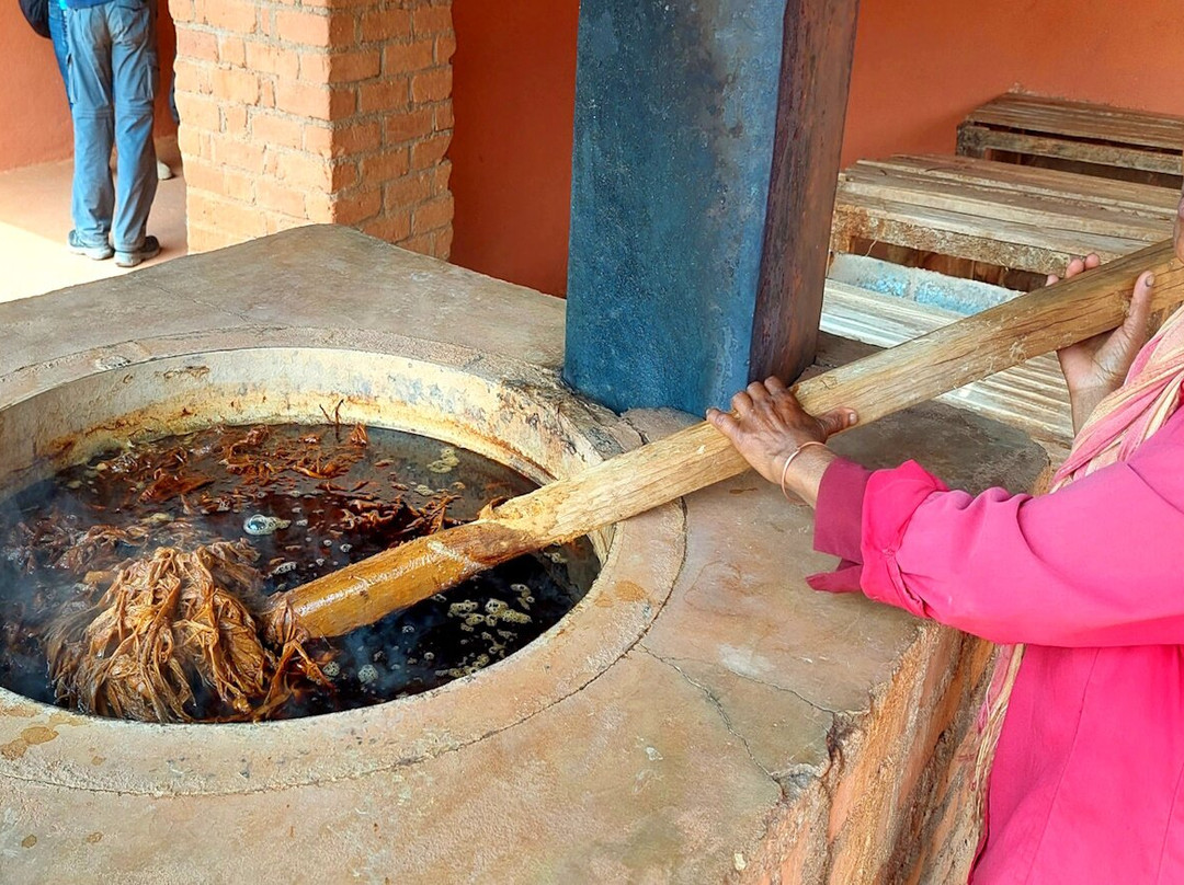 La Fabrique De Papier Artisanal Antemoro景点图片