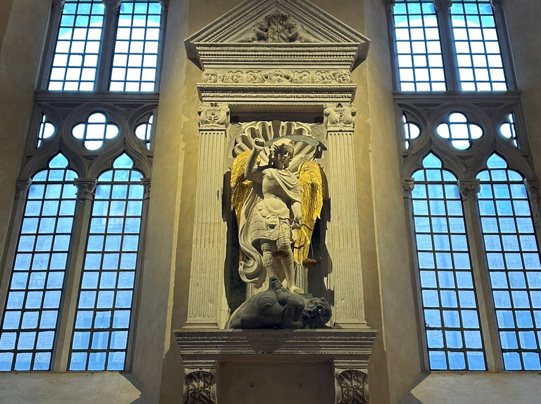 Basilica Cattedrale (Tempio Malatestiano)景点图片