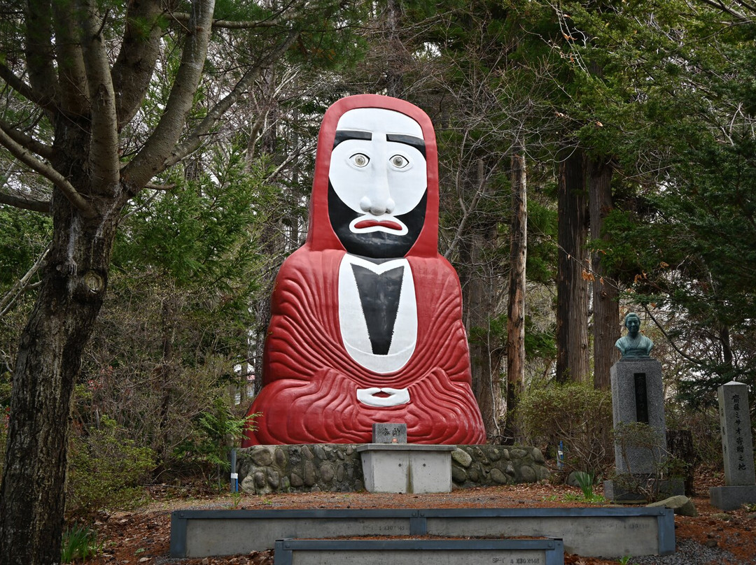 Darumataishi Statue-函馆市必去景点