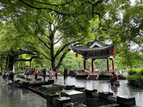 榕杉湖景区-桂林市必去景点