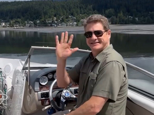 Burrard Inlet Charters & Tours-北温哥华必去景点