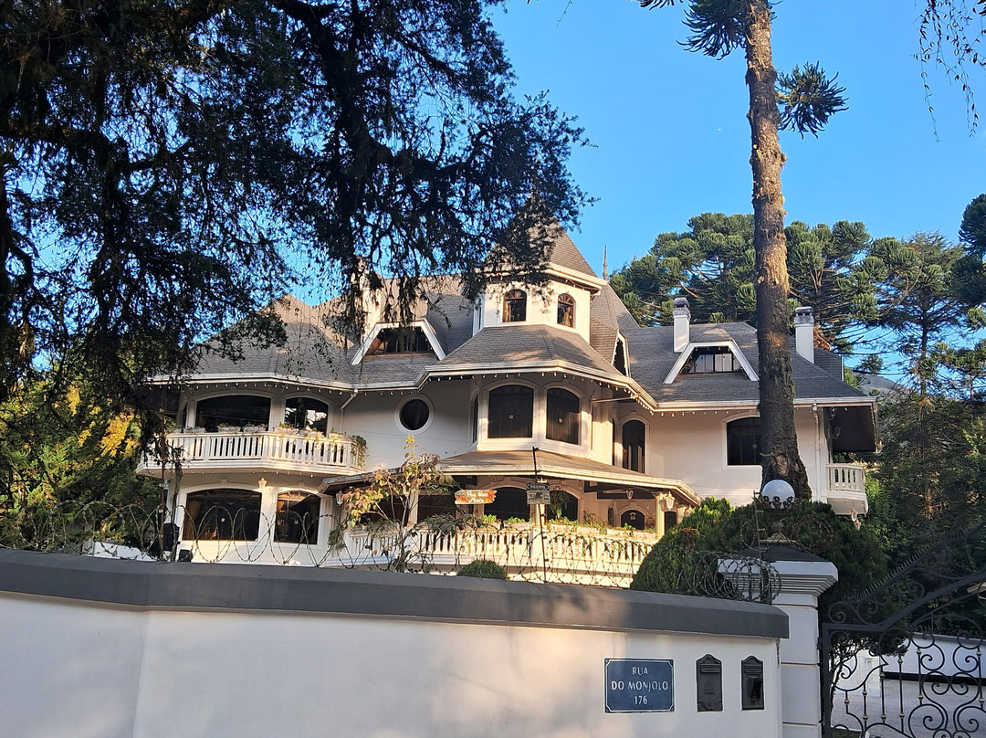 Bosque do Gato de Botas