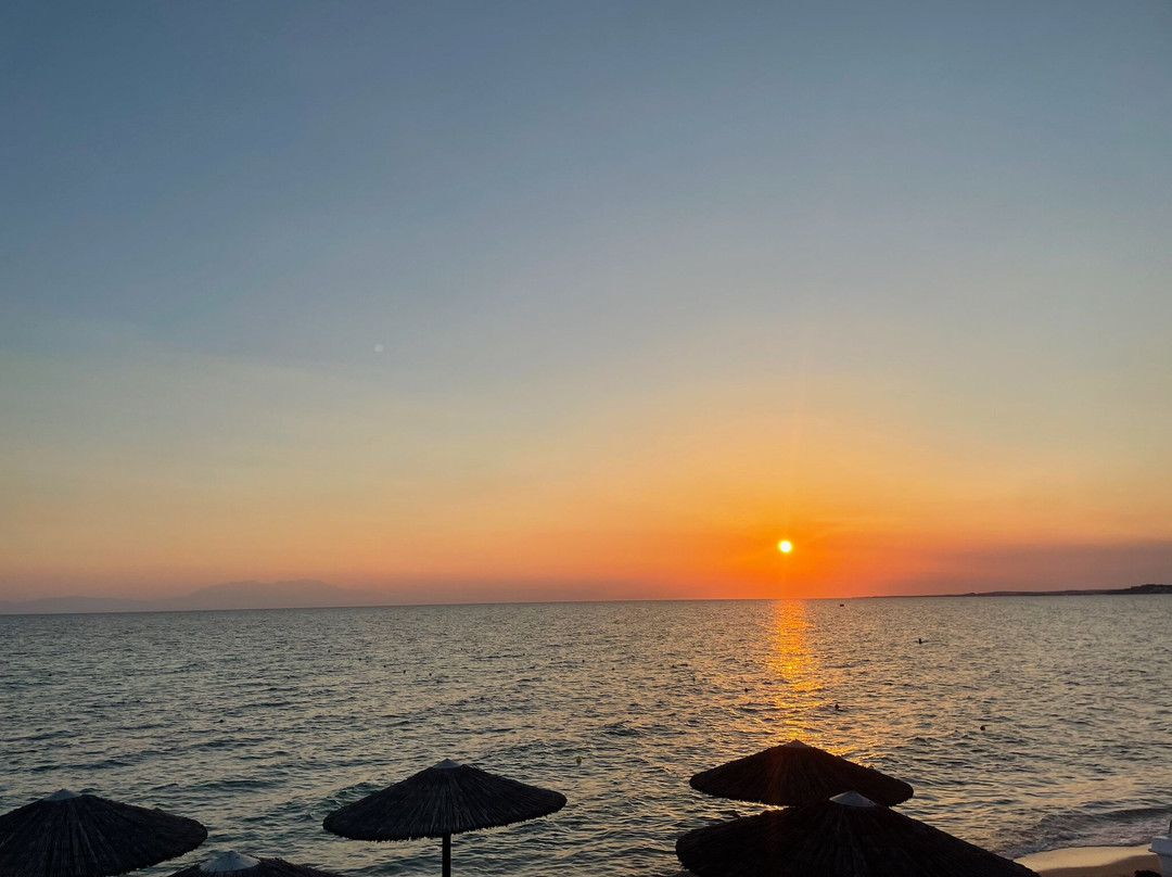 Portes Beach Hotel主图