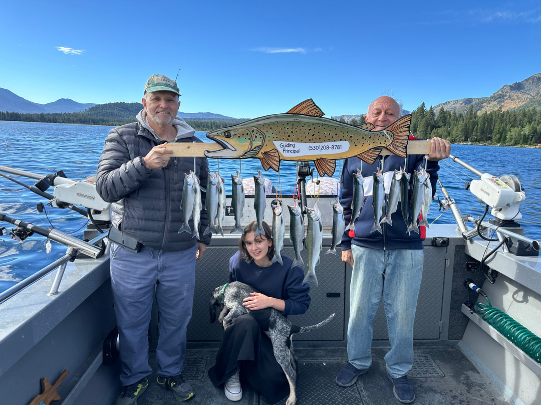 Nor-Cal Charters-Zephyr Cove必去景点