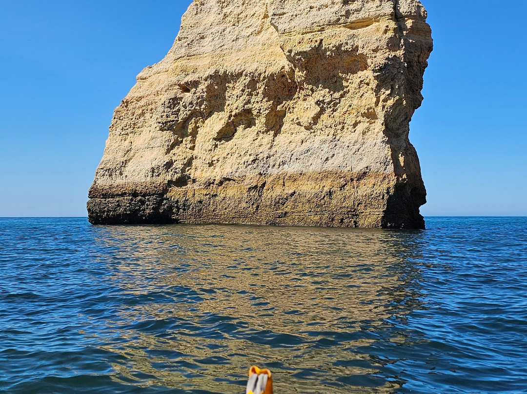Benagil Kayak & SUP Tour Brotherootz景点图片