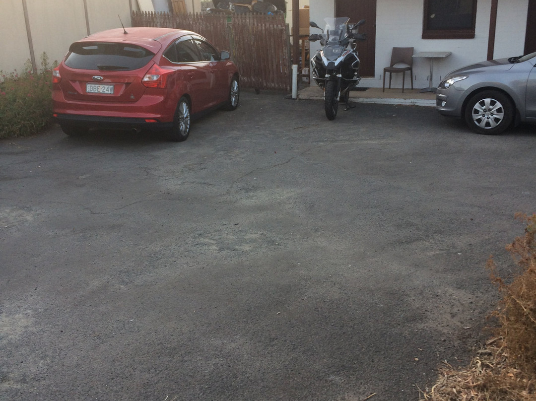 Caledonian Inn Motel主图