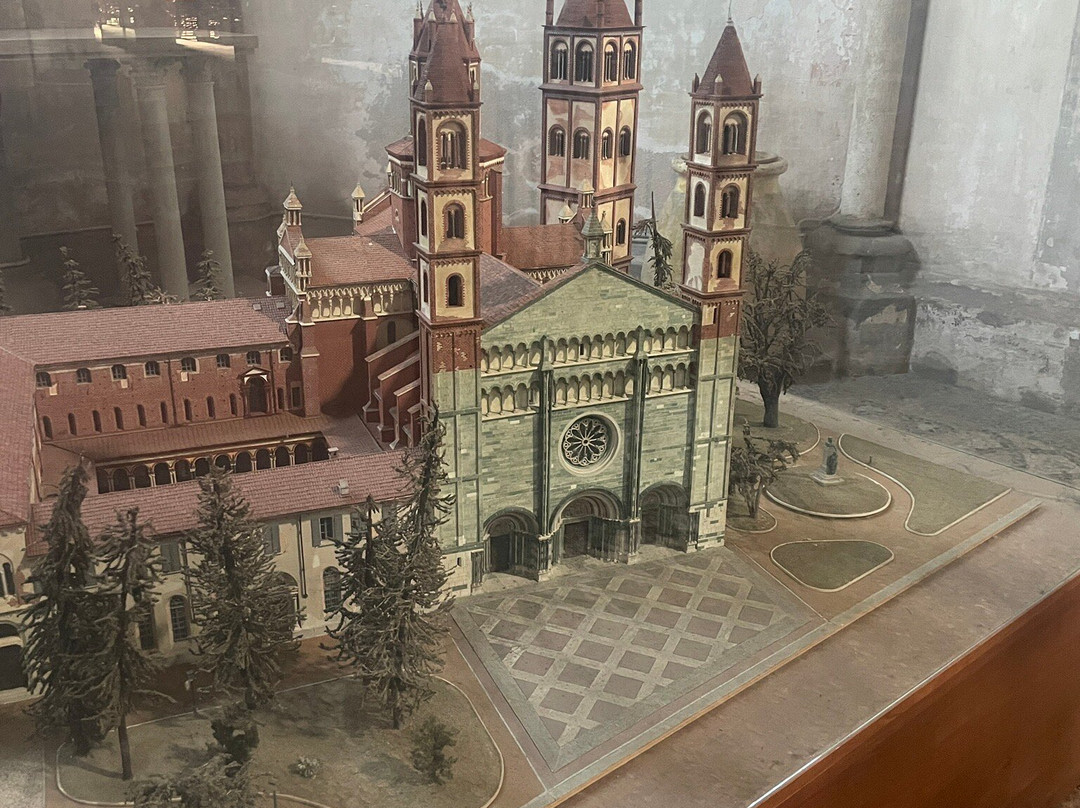 Basilica di Sant'Andrea景点图片