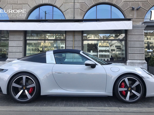 Europe Luxury Cars-马贝拉必去景点