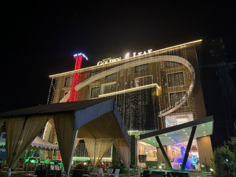 Golden Tulip Kashmir-浴室