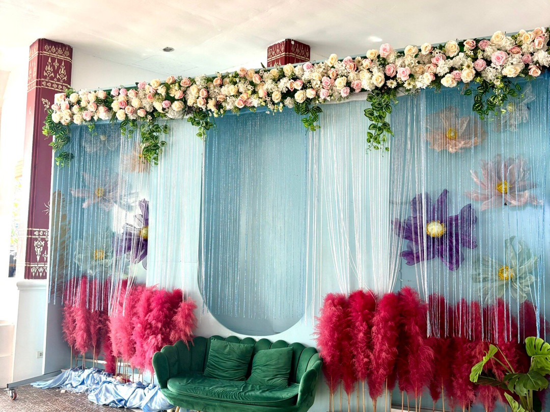 卡萨龙度假村和水疗中心主图