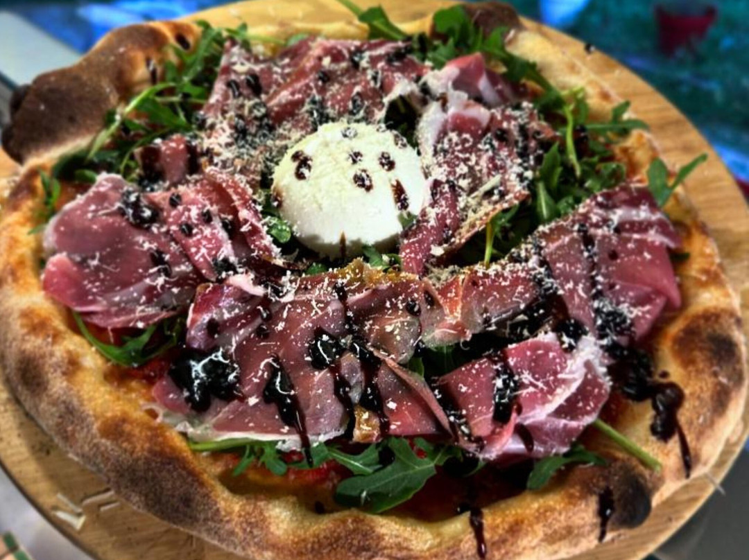 Garons餐馆和美食-Ls Pizza