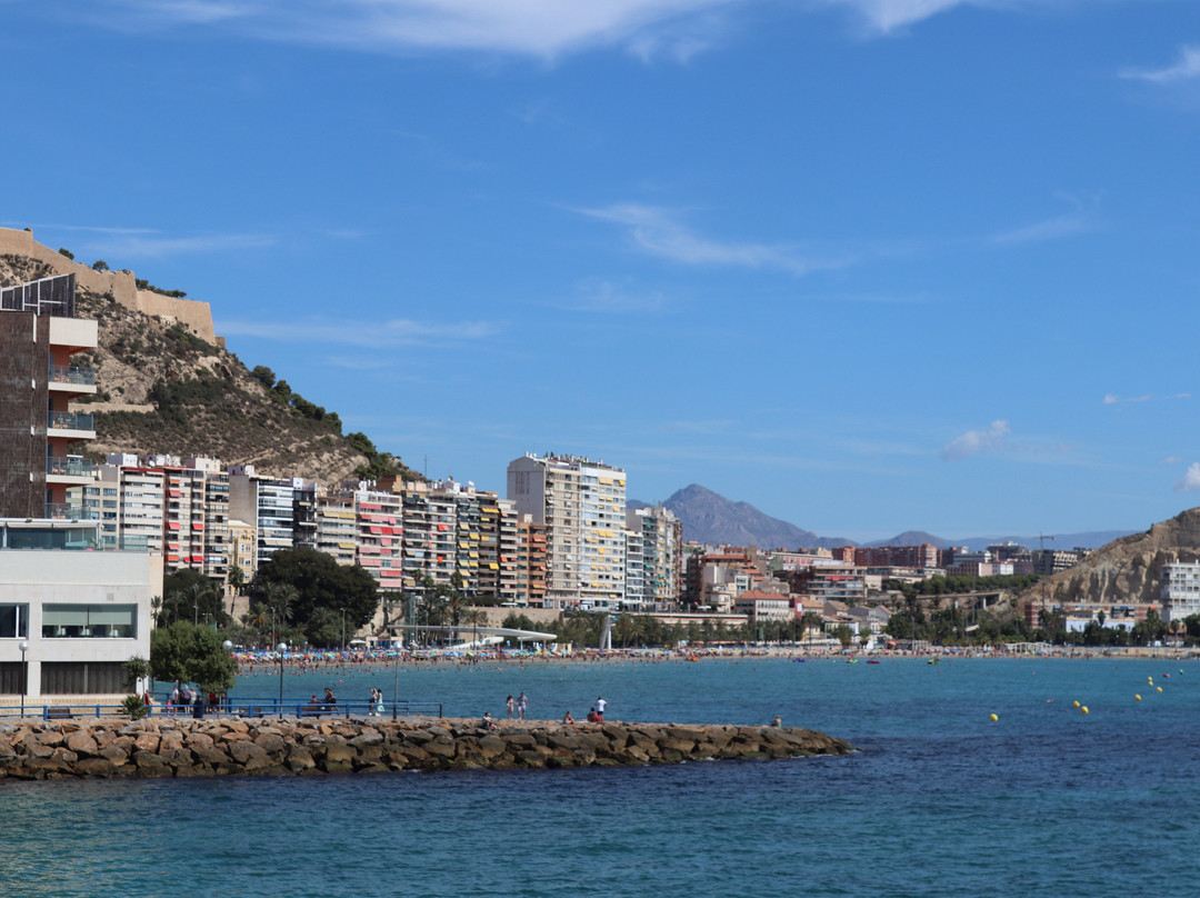 Platja del Postiguet景点图片