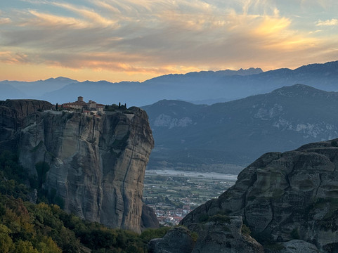 E-Bikes Greece-卡兰巴卡必去景点