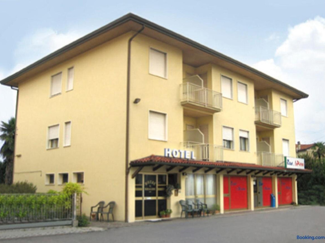 Cornarotta II酒店住宿-Al Bersagliere