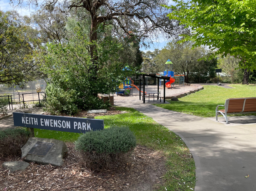 Keith Ewenson Park-Beaconsfield Upper必去景点
