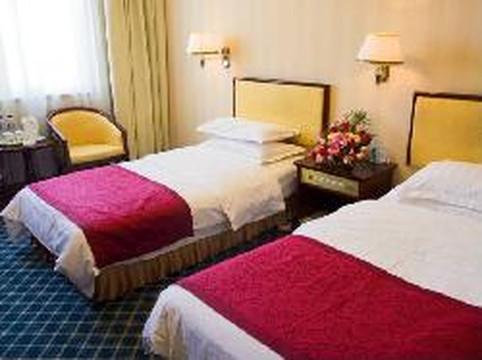 昆明方舟大酒店主图