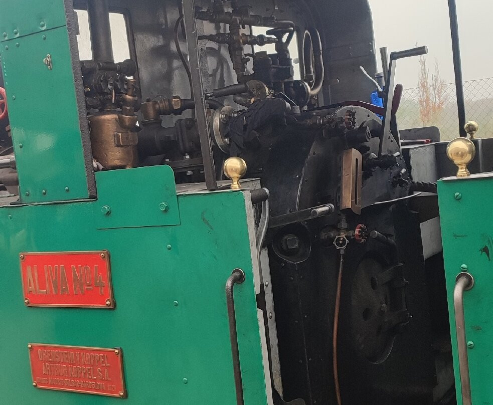 Tren de Arganda del Centro de Iniciativas Ferroviarias Vapor Madrid景点图片