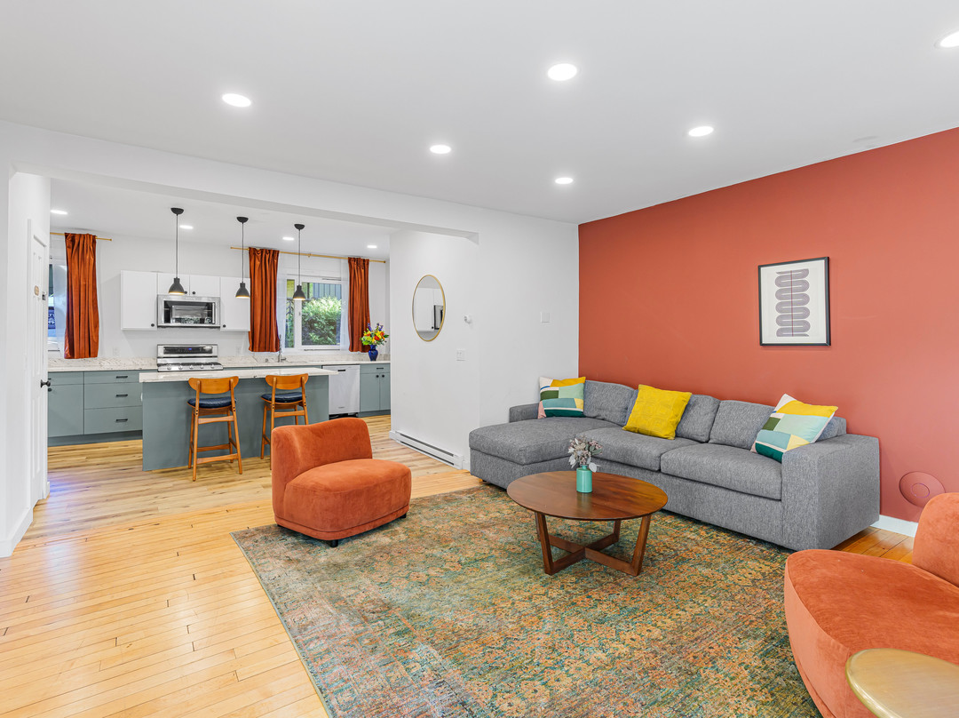 Town House Lodge主图