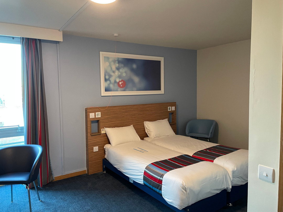 华美达安可米尔顿凯恩斯酒店主图