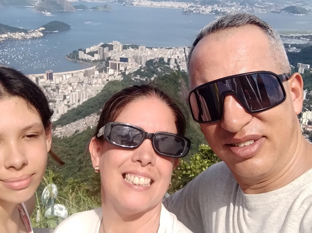 Vans do Corcovado-里约热内卢必去景点